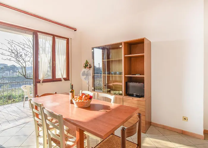 شقة Eden 3 روسولينا ماري